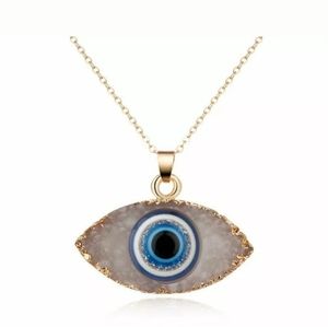 EVIL EYE DRUZY STONE NECKLACE NWOT